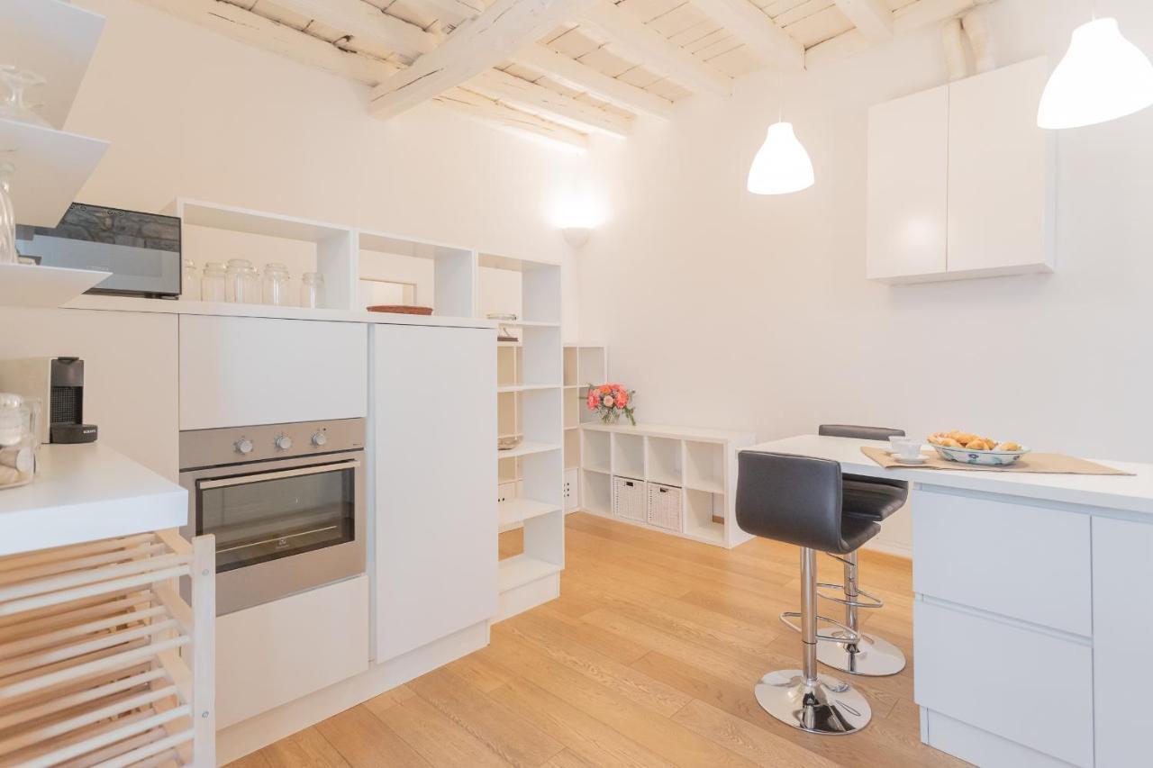 Wine Not Apartment In Como City Centre Eksteriør billede